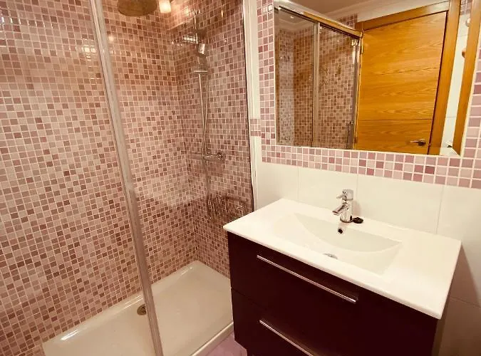 Be Luxury 20 Mts From The *