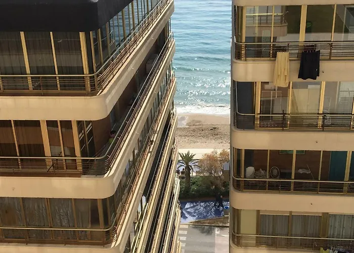 Be Luxury 20 Mts From The *